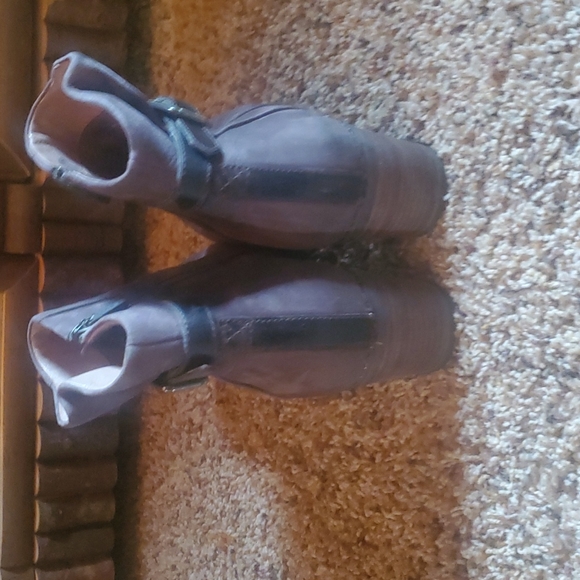 Dansko bootie size 38 - Picture 3 of 4